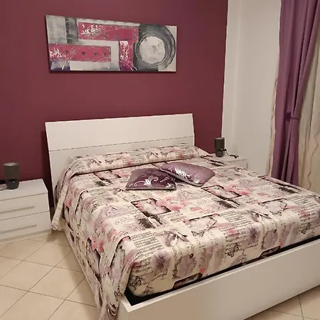 아파트 Dario's House 사사리